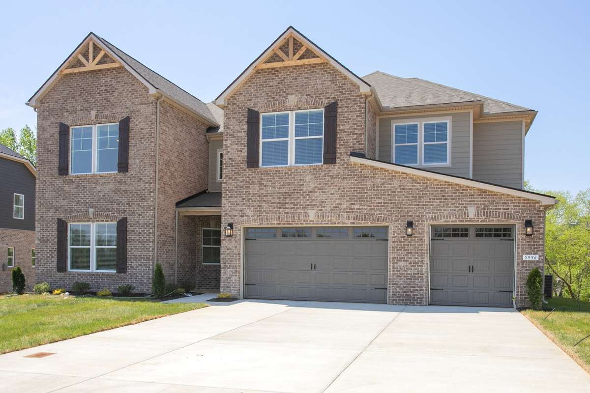 3 car garage