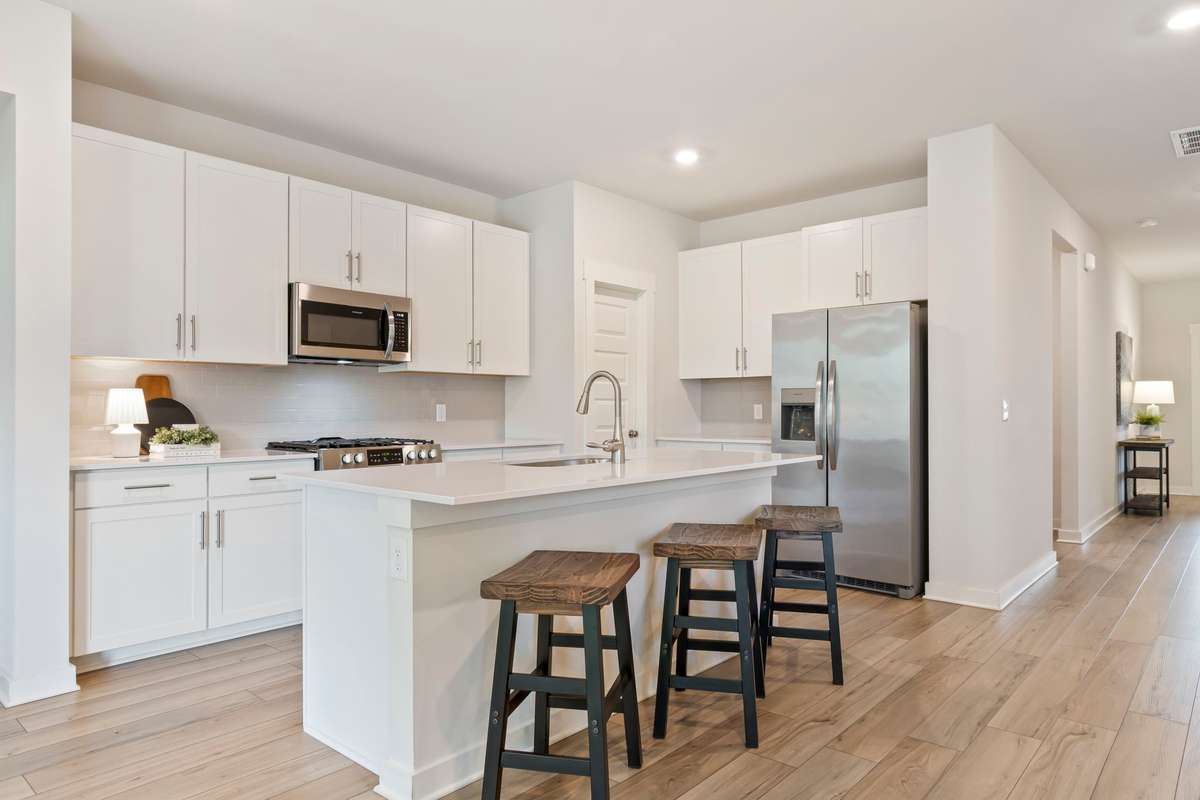 This kitchen makes cooking dinner something you’ll truly look forward to.