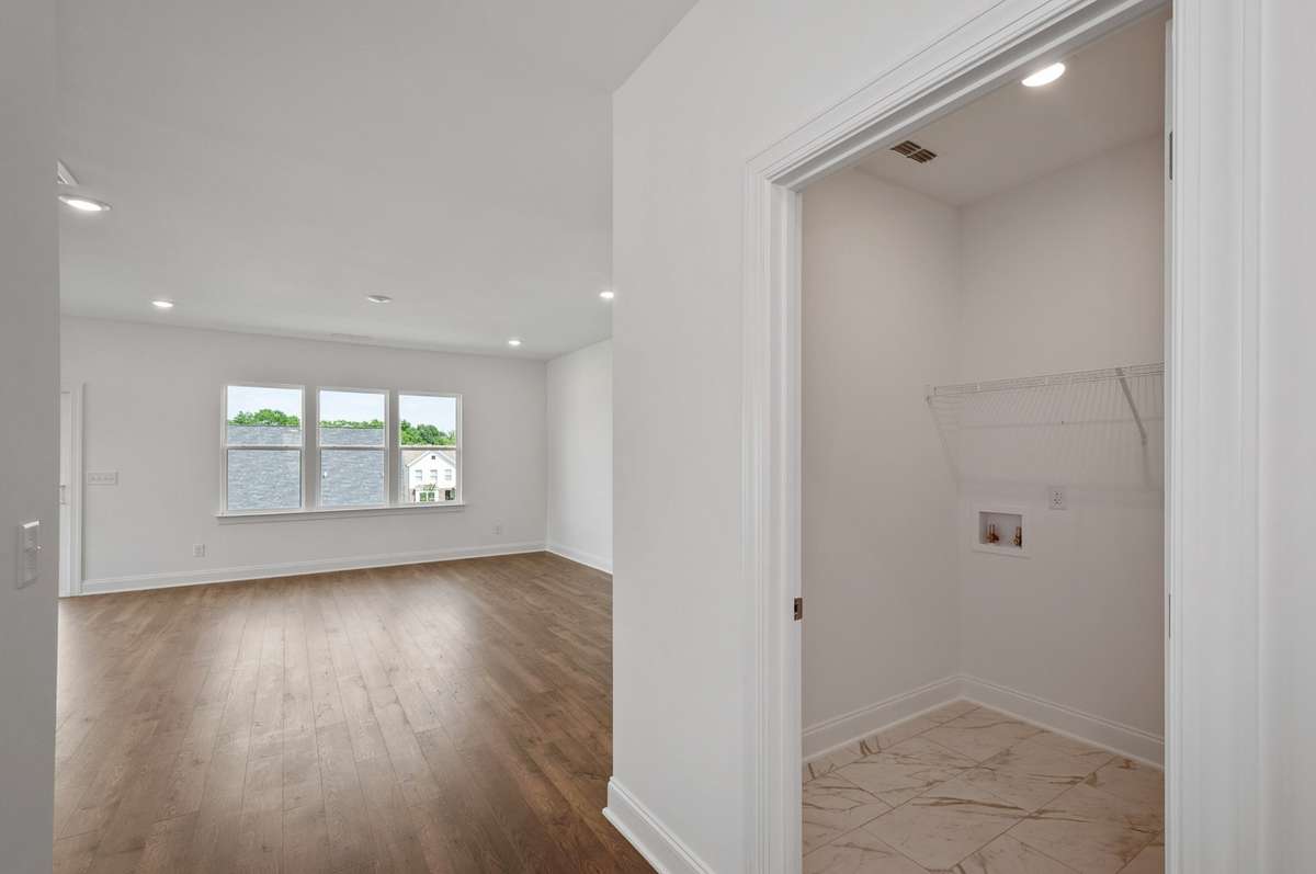 Walk-in Laundry Room