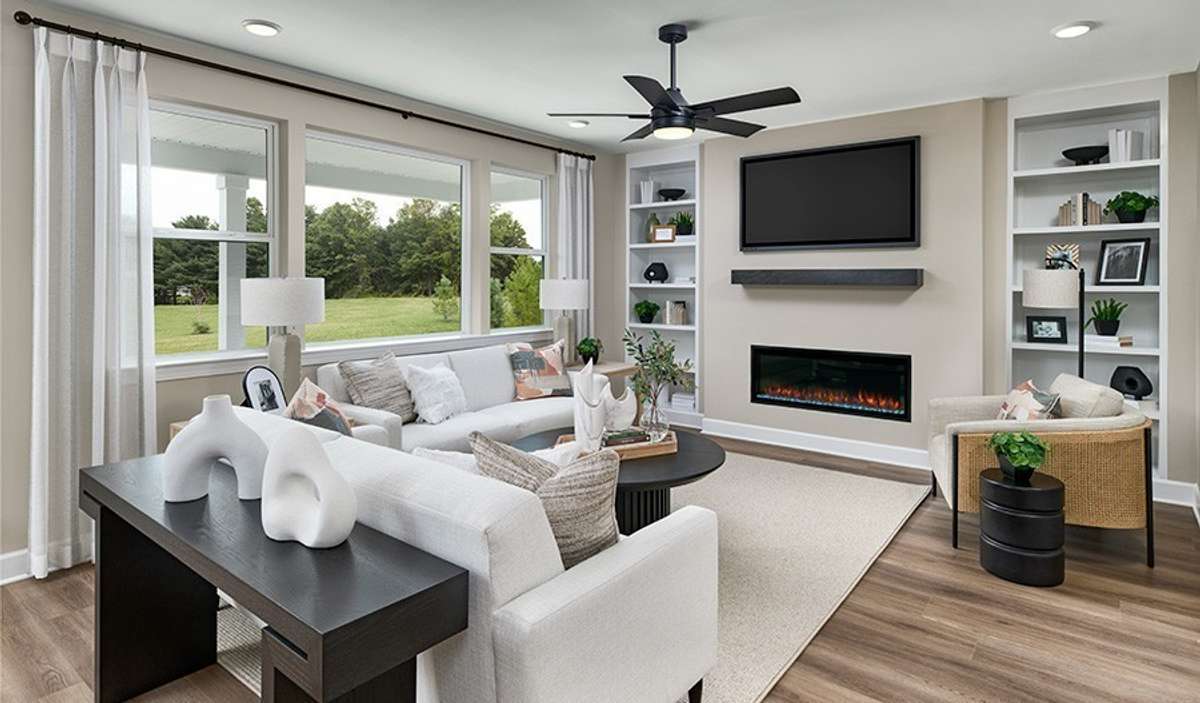 Welcome to Catelonia!!!  Picture of decorated model home