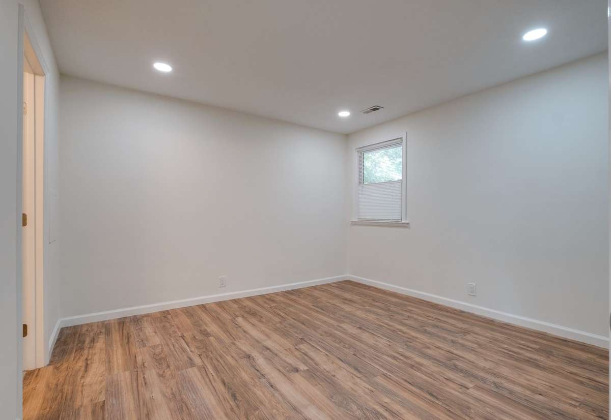Unit B bedroom 1