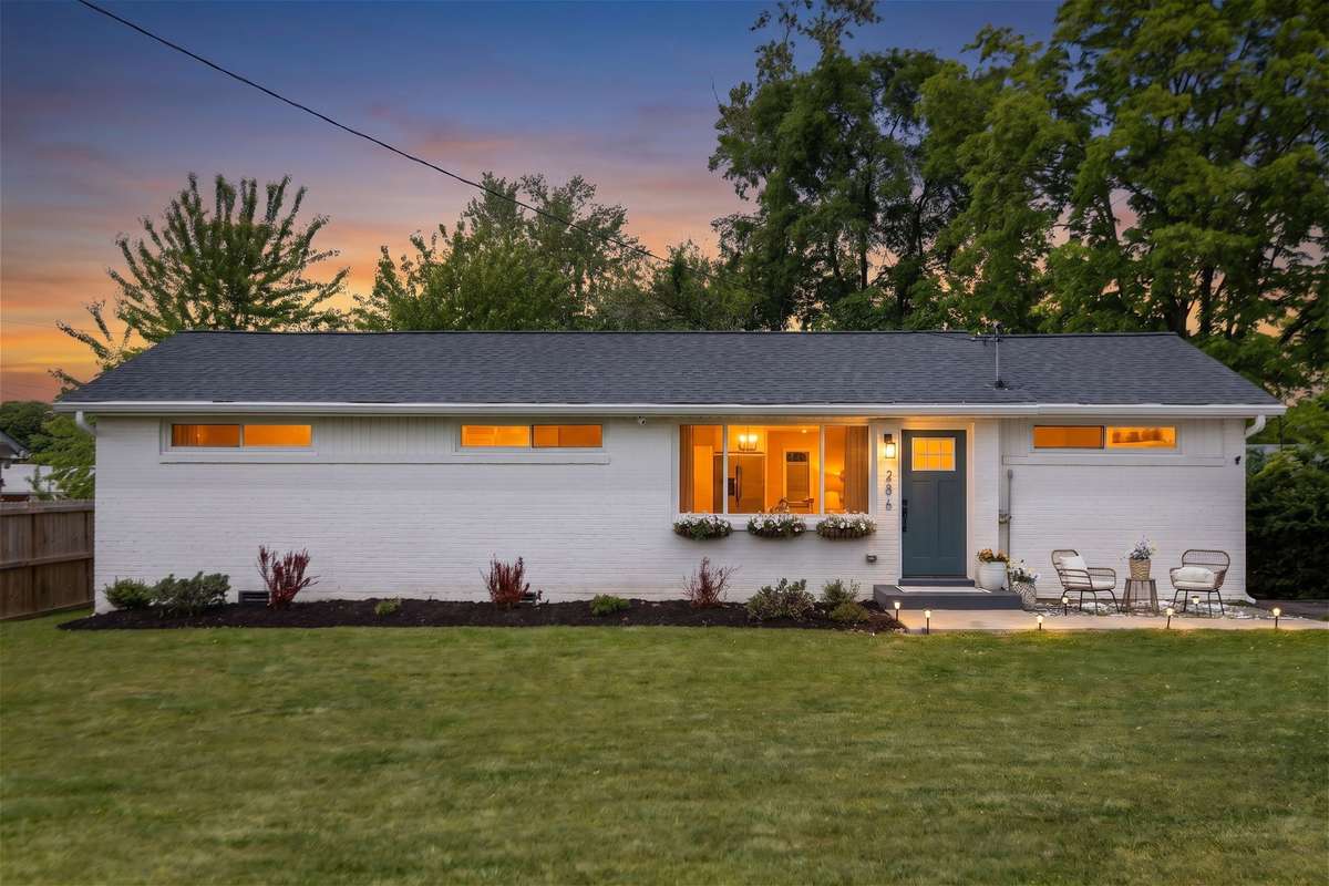 Gorgeous South Nashville ranch home in Woodbine, beautifully renovated with lots of design details. Home sits on a sprawling level lot with a fenced-in backyard. Easy 20 minutes commute to downtown Nashville or BNA.