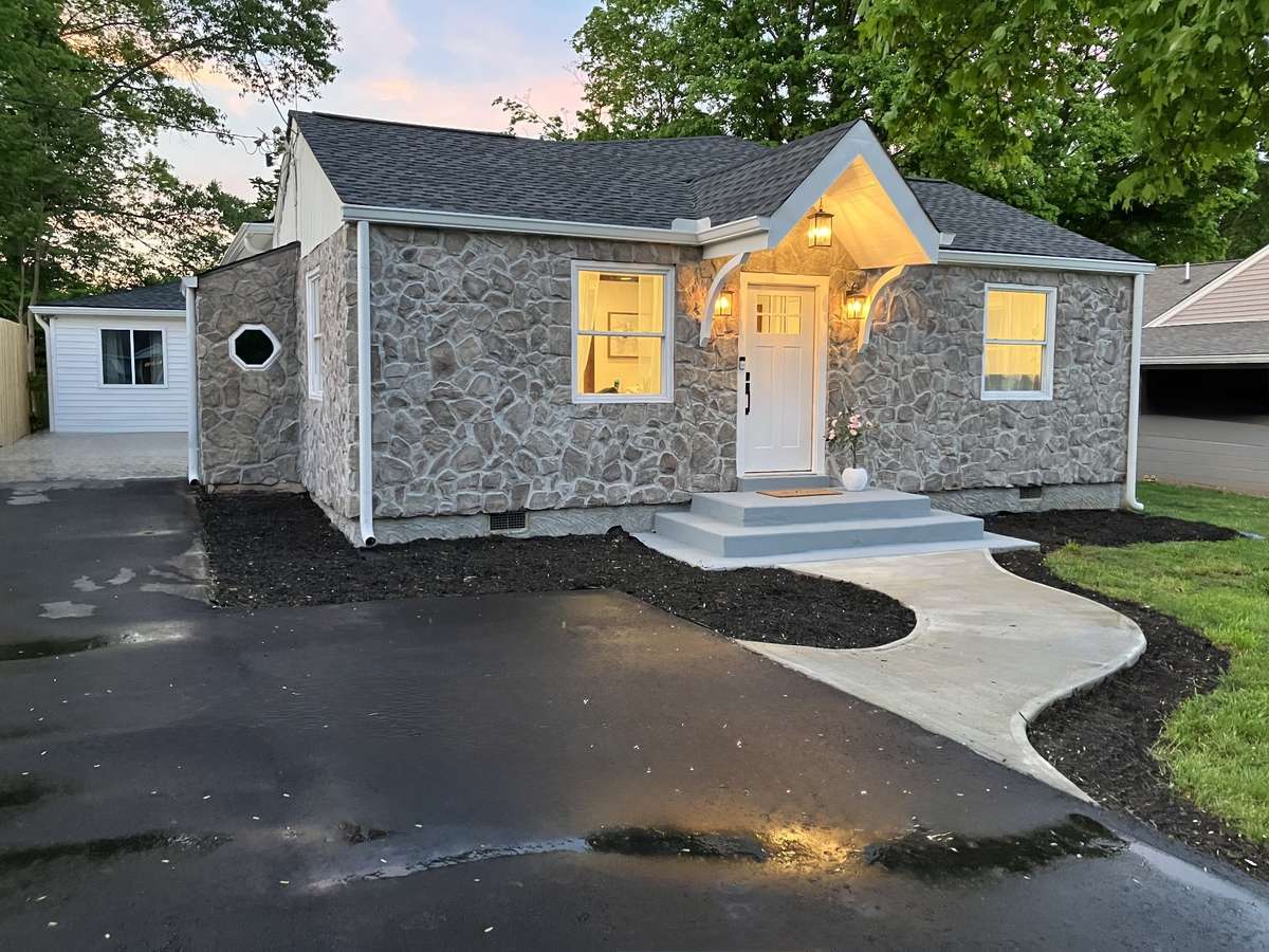 Driveway main house