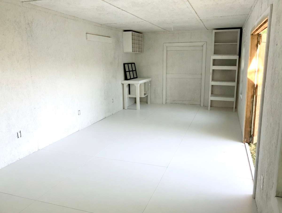 Interior shed