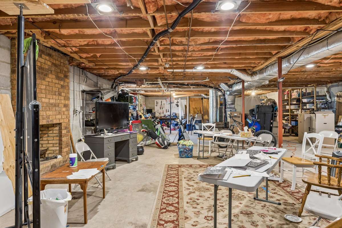 Large Unfinished Basement that connects to the 2 Car Garage