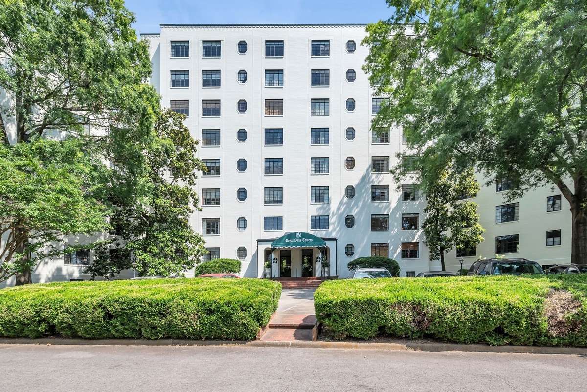 This iconic Nashville building completed in 1943 was built like Fort Knox and can actually feel how strong it is the minute you walk inside.