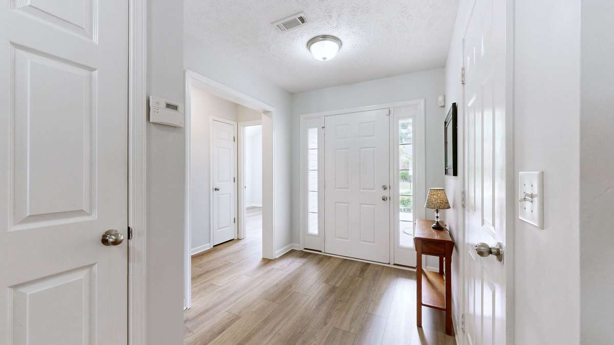 Front Door/Foyer