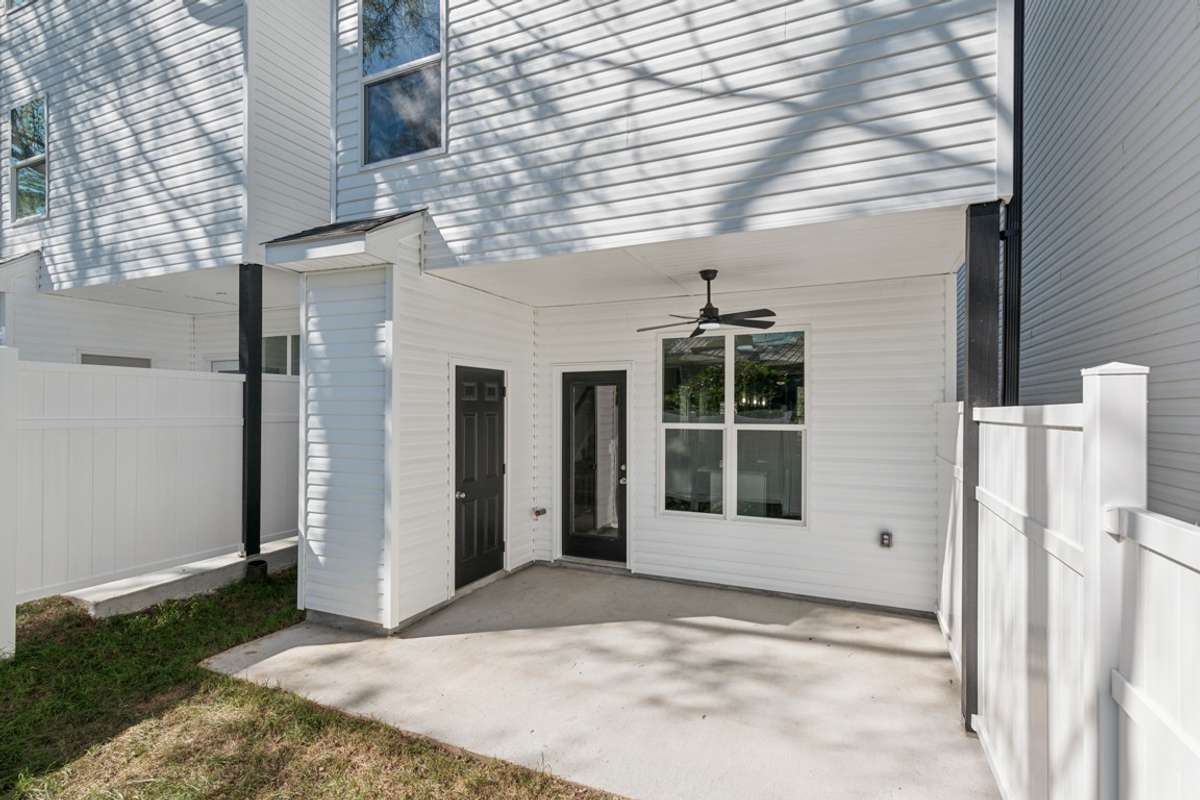 Photo is of different unit, identical interior.