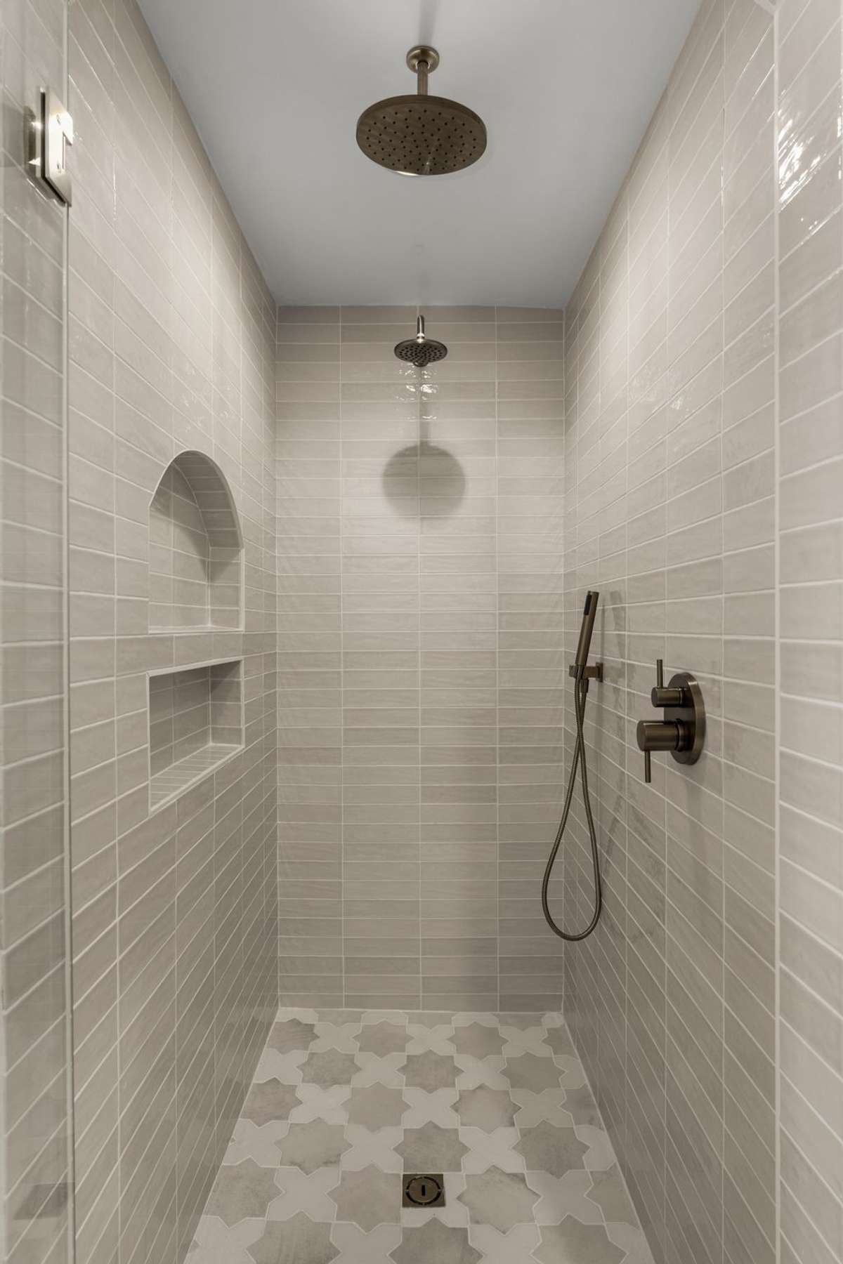 Zero entry spa-like shower