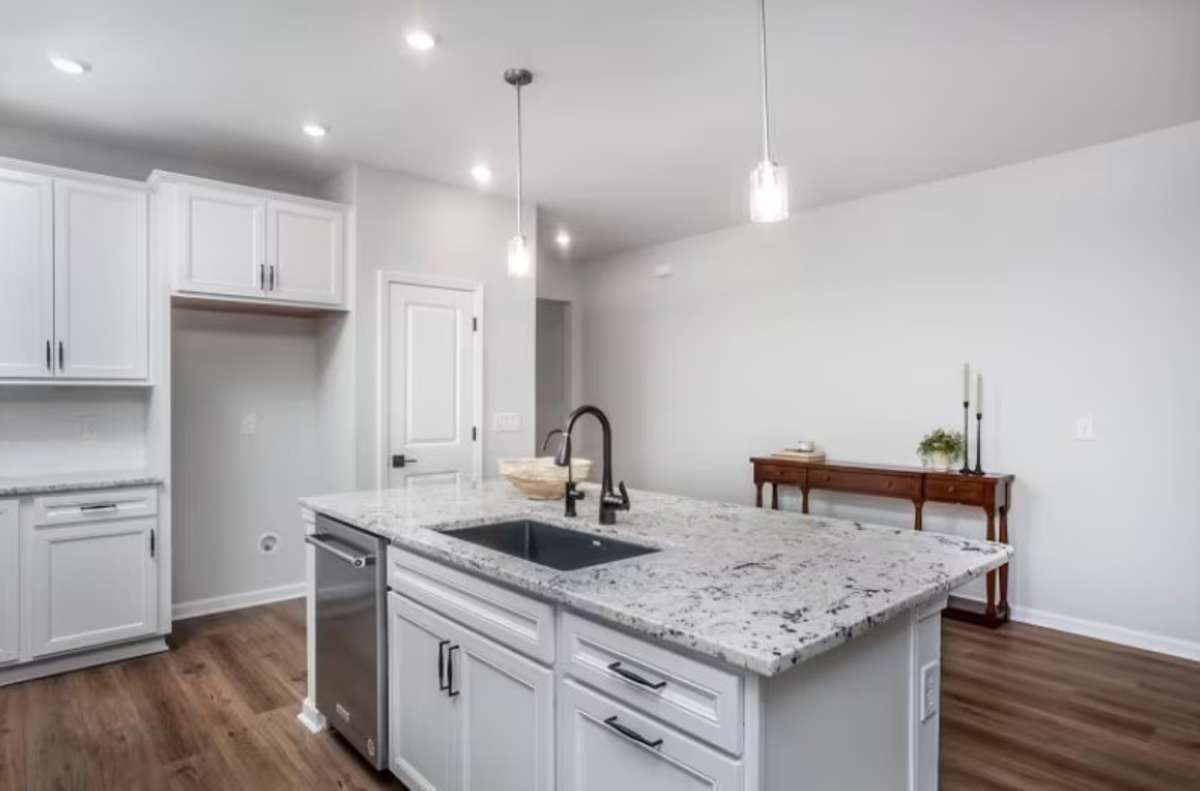 Photos of a Moorpark model. Personalize yours today!