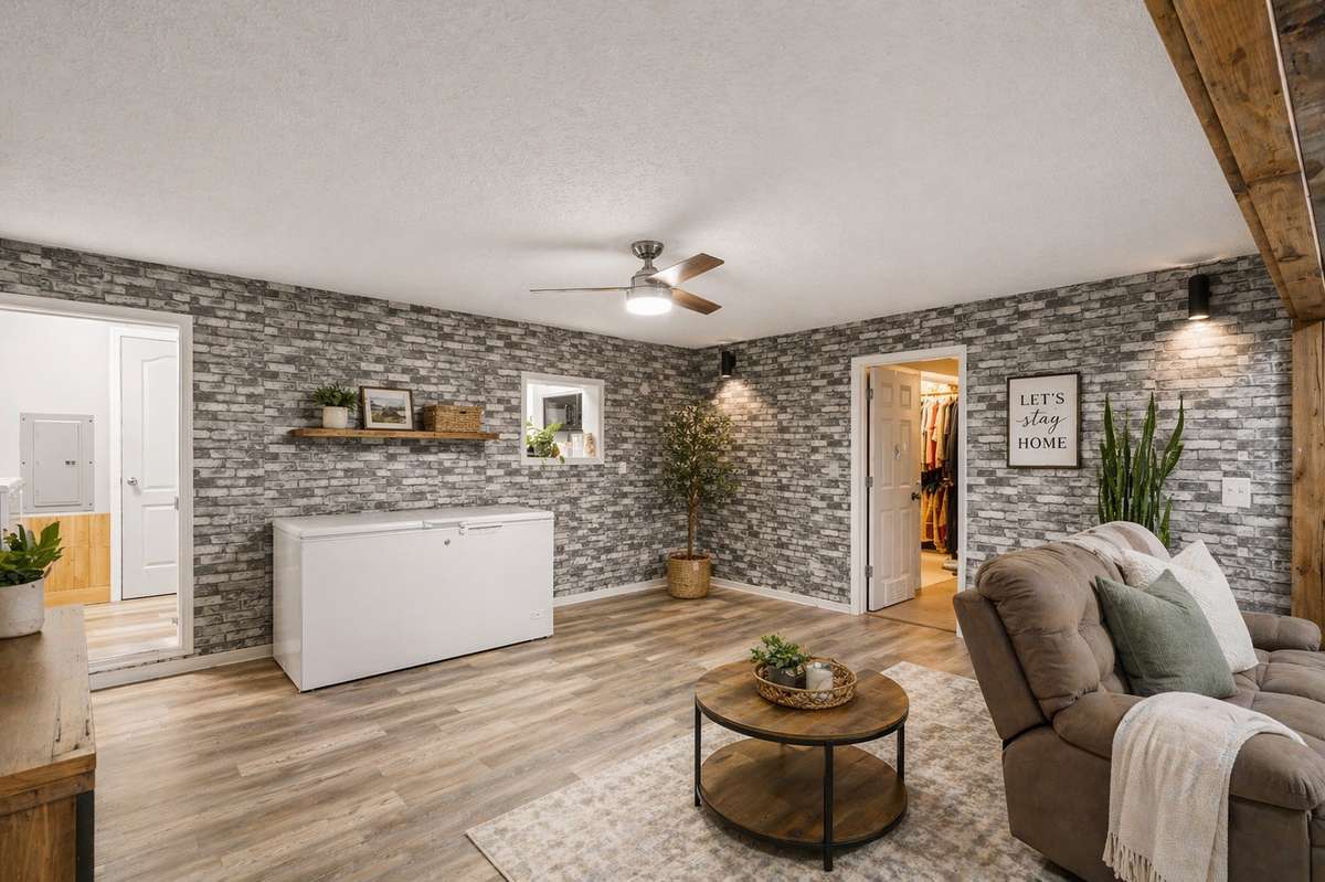 VIRTUAL STAGING PRESENT