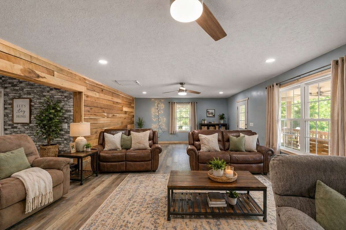 VIRTUAL STAGING PRESENT
