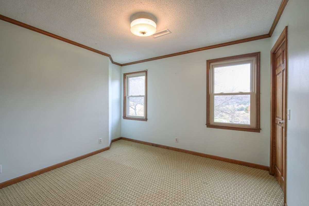 Second level bedroom