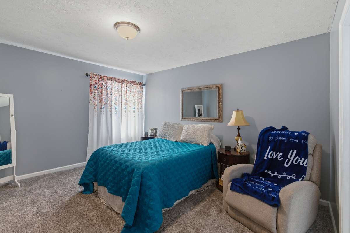 Bedroom #1 - Primary Bedroom with attached full bathroom suite!