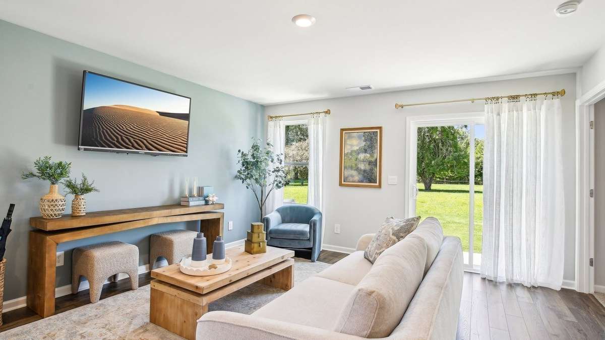 Photos of previously completed home of same floor plan.  Features may vary.