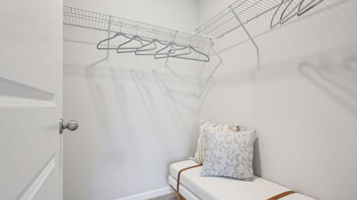Photos of previously completed home of same floor plan.  Features may vary.