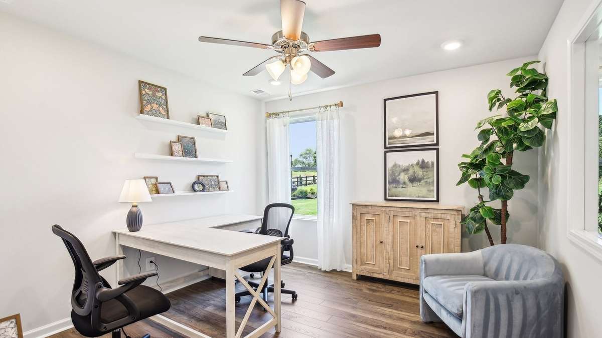 Photos of previously completed home of same floor plan.  Features may vary.