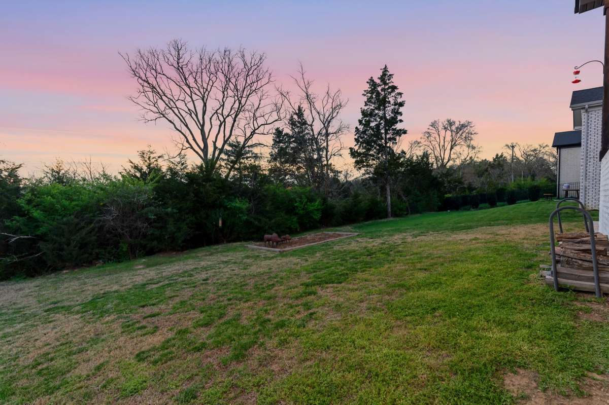 And with the tree line behind you, it creates a really peaceful and private setting.