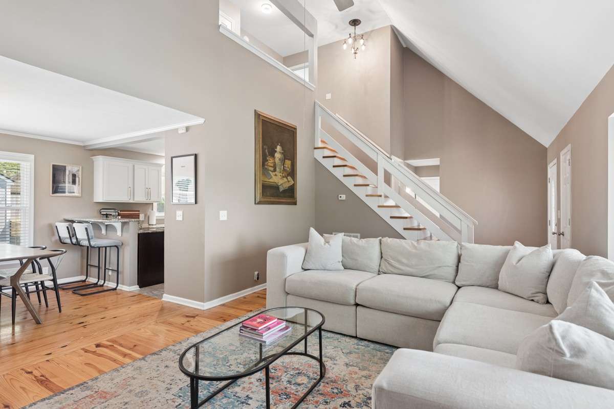 Let's head upstairs.