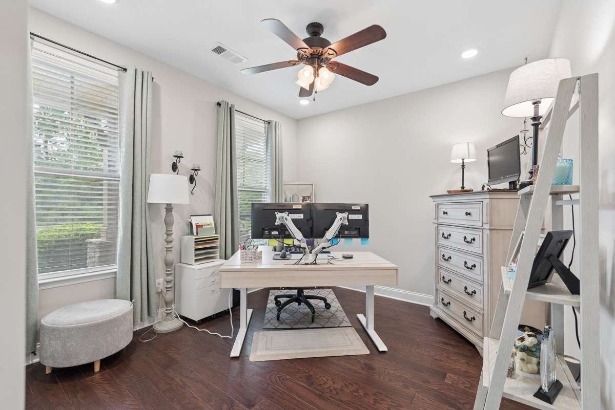 Second bedroom -- currently used as office space
