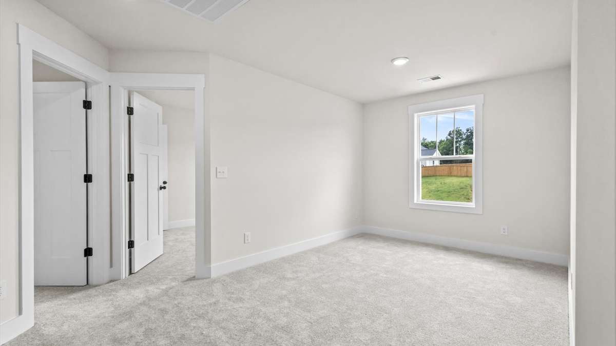 Beramont by DRB Homes- Pictures used for floor plan purposes only. Colors and selections will vary.