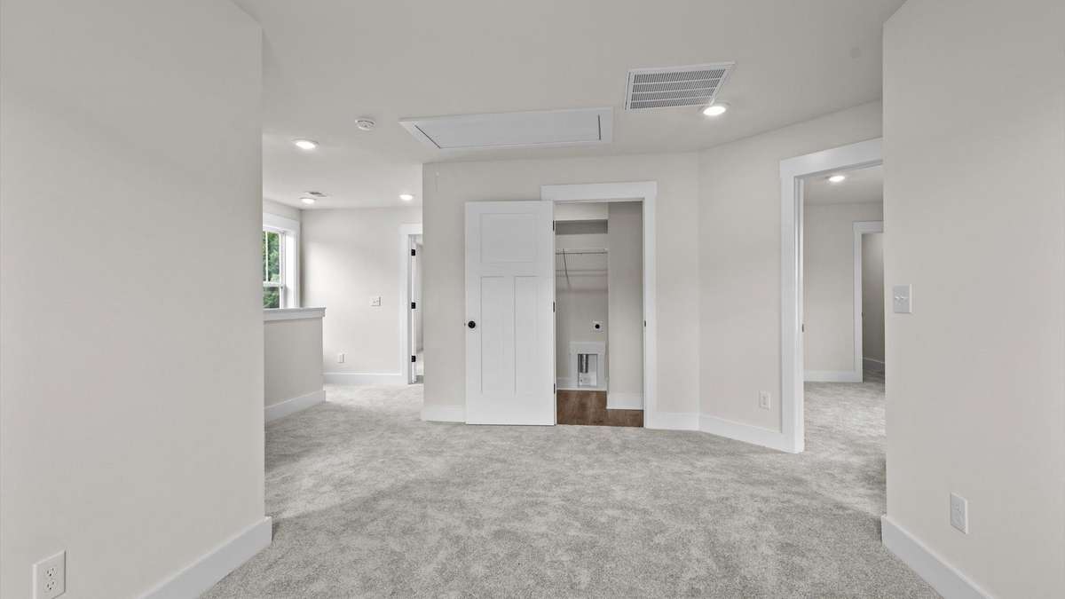 Beramont by DRB Homes- Pictures used for floor plan purposes only. Colors and selections will vary.