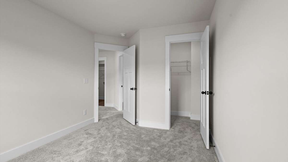 Beramont by DRB Homes- Pictures used for floor plan purposes only. Colors and selections will vary.