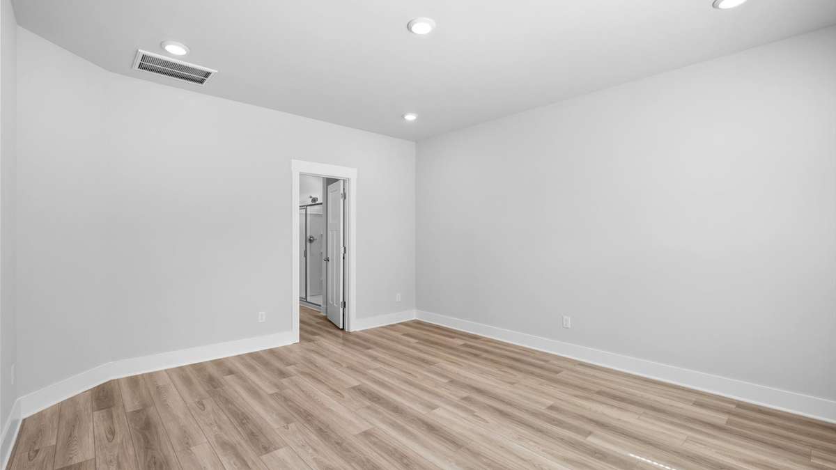 Freesia by DRB Homes- Pictures are for floor plan purposes only. Colors and selections will vary.