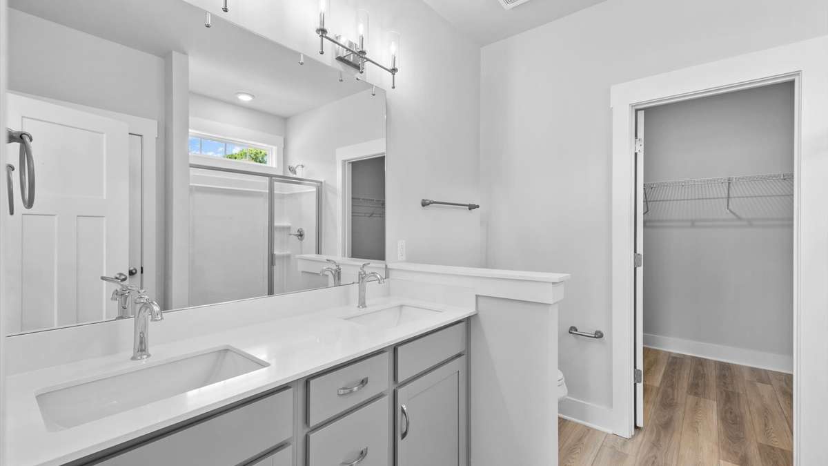 Freesia by DRB Homes- Pictures are for floor plan purposes only. Colors and selections will vary.