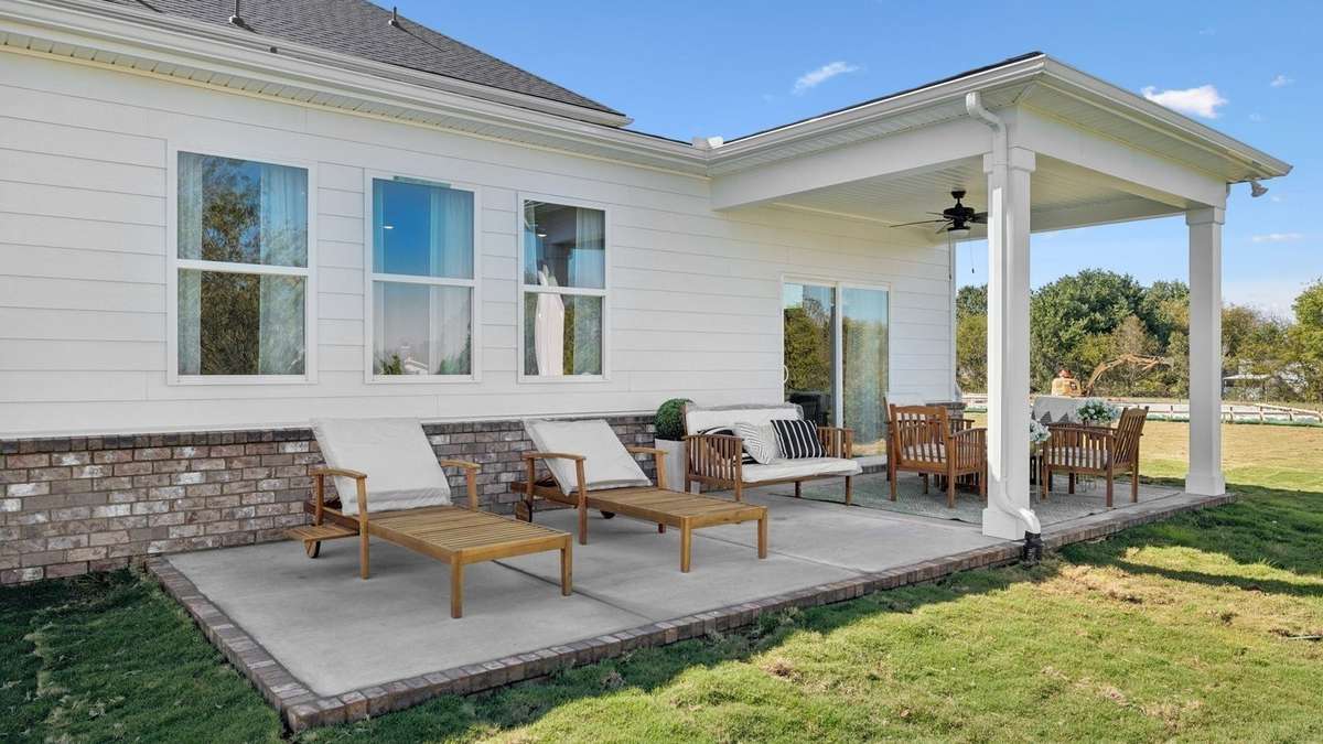 Images of the Milford Model Home.  Not all options or features are included in the base price.
