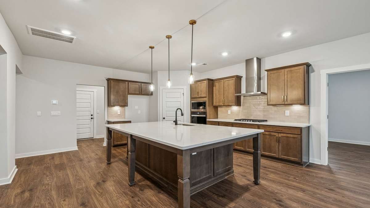 Images are from a previously built Tisdale.  You can still make color and option selections for this home.
