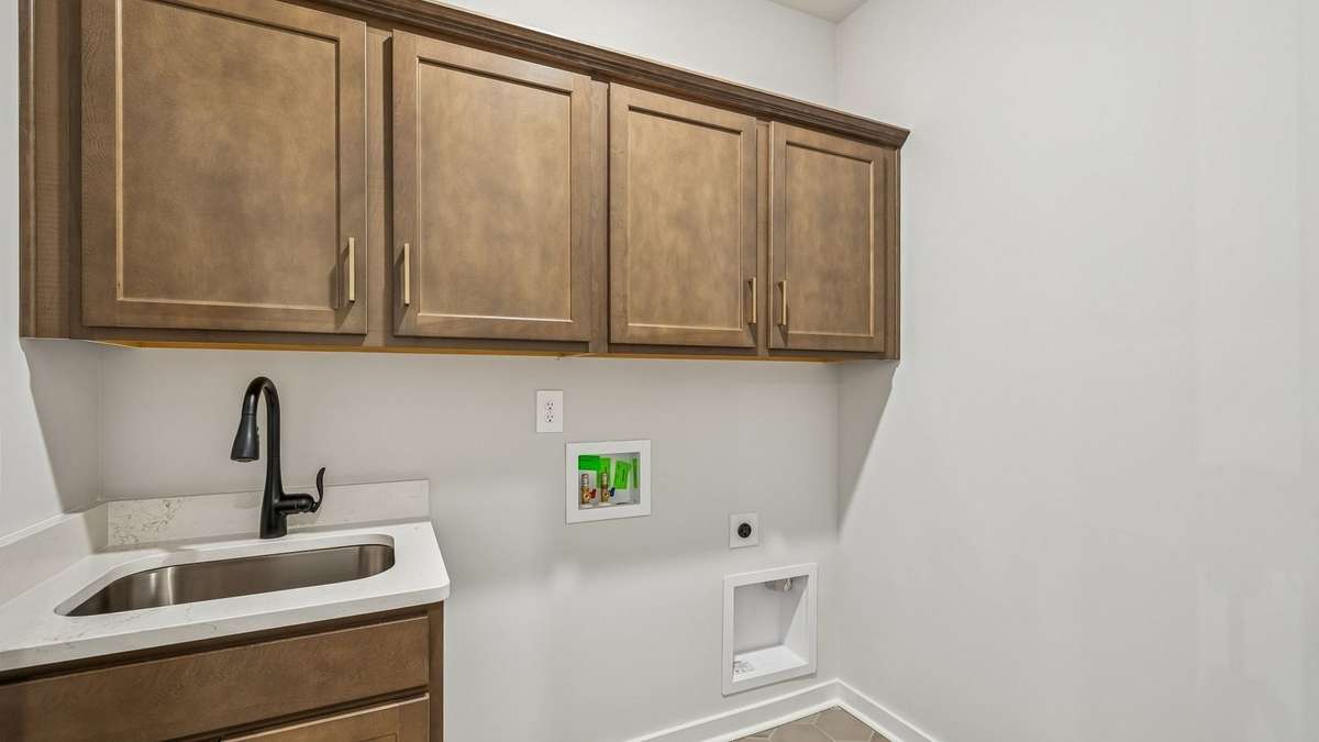 Images are from a previously built Tisdale.  You can still make color and option selections for this home.