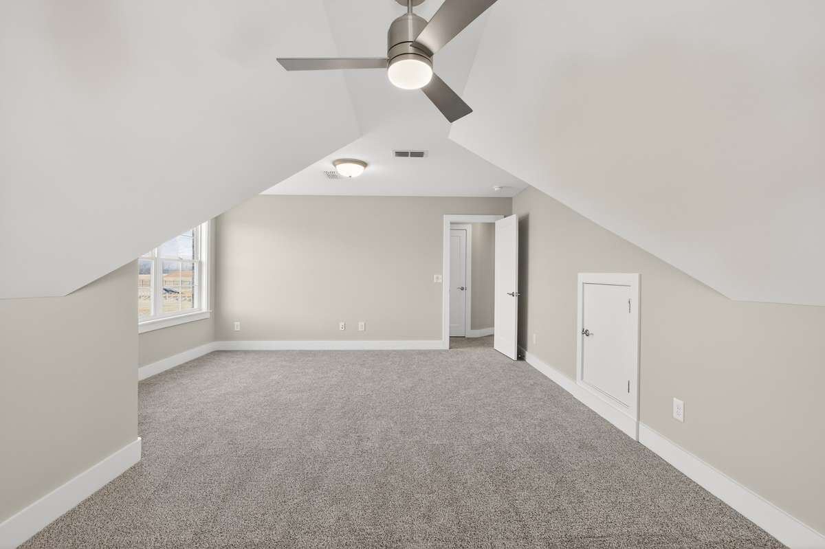 Bonus room upstairs