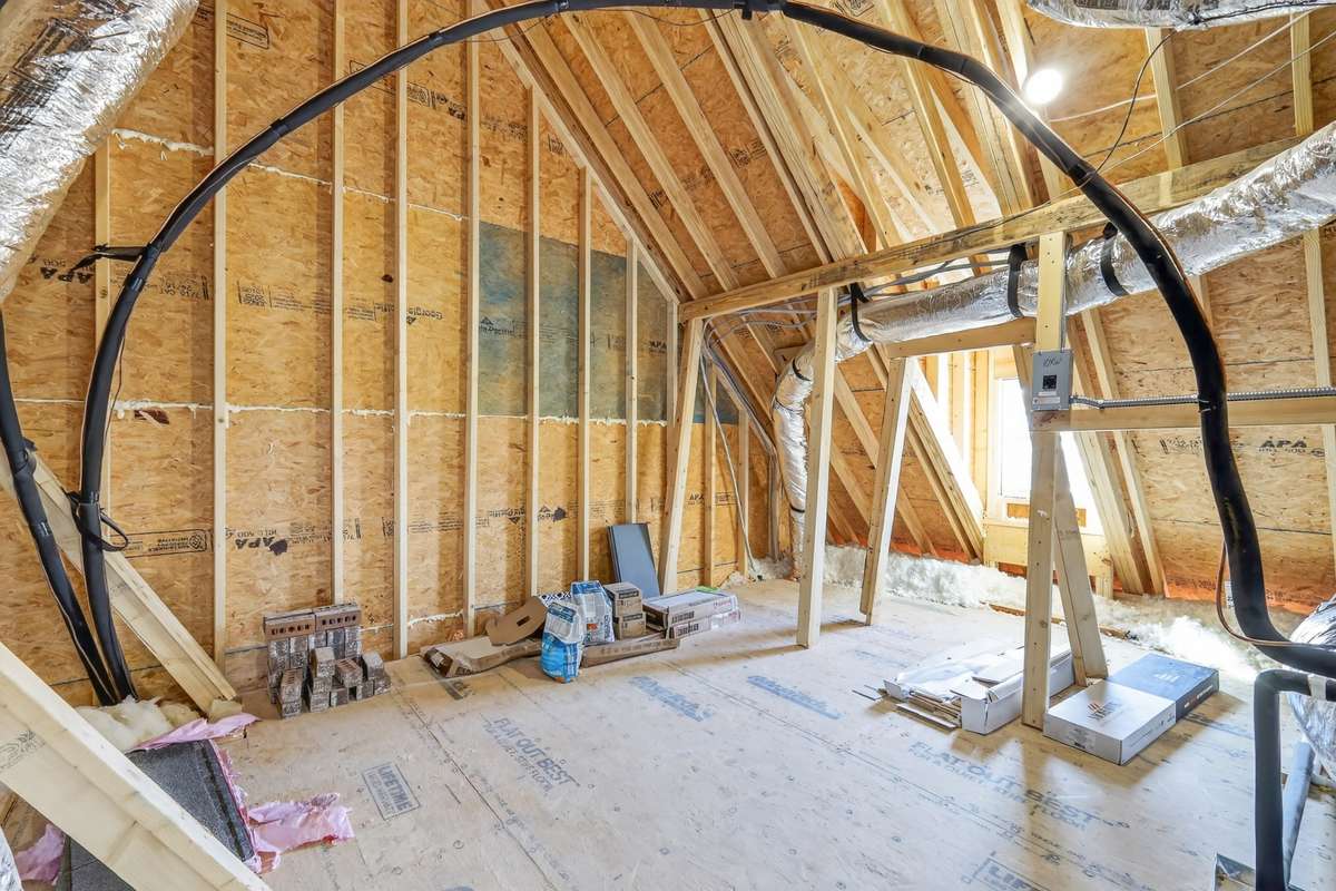 Walk-in attic
