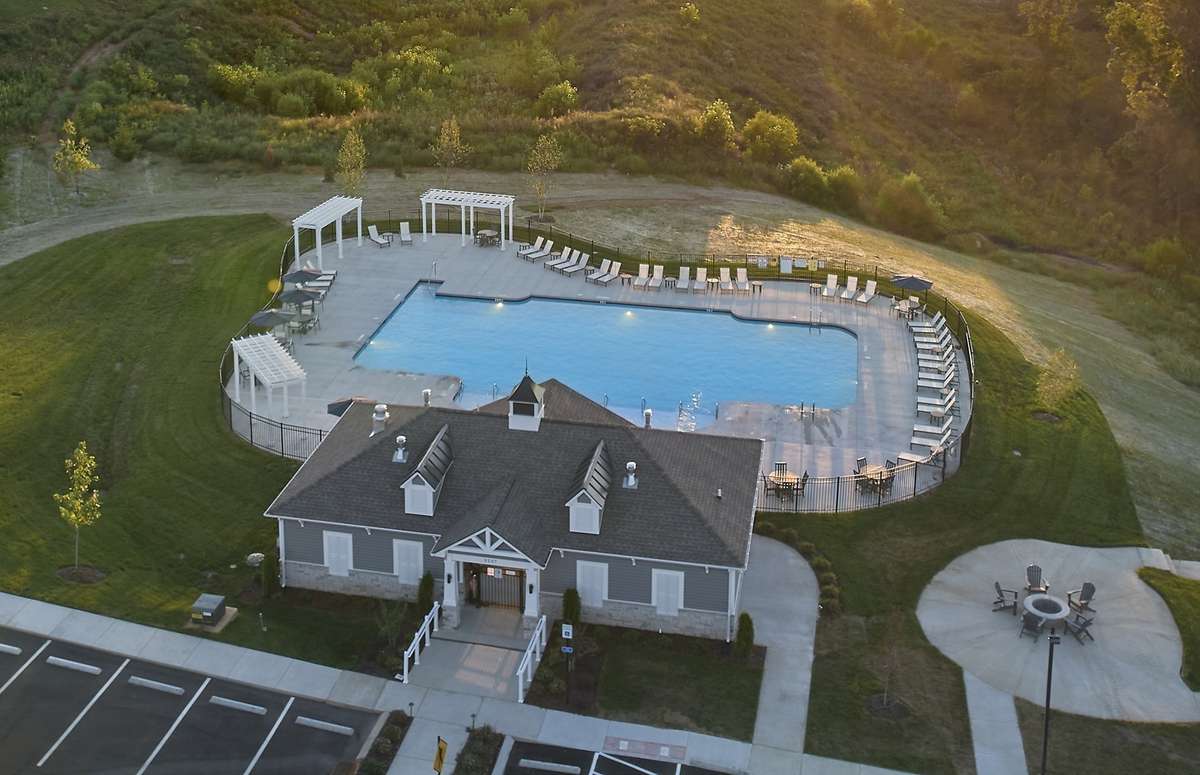 Independence at Carter's Station includes resort-style amenities including this gorgeous pool.