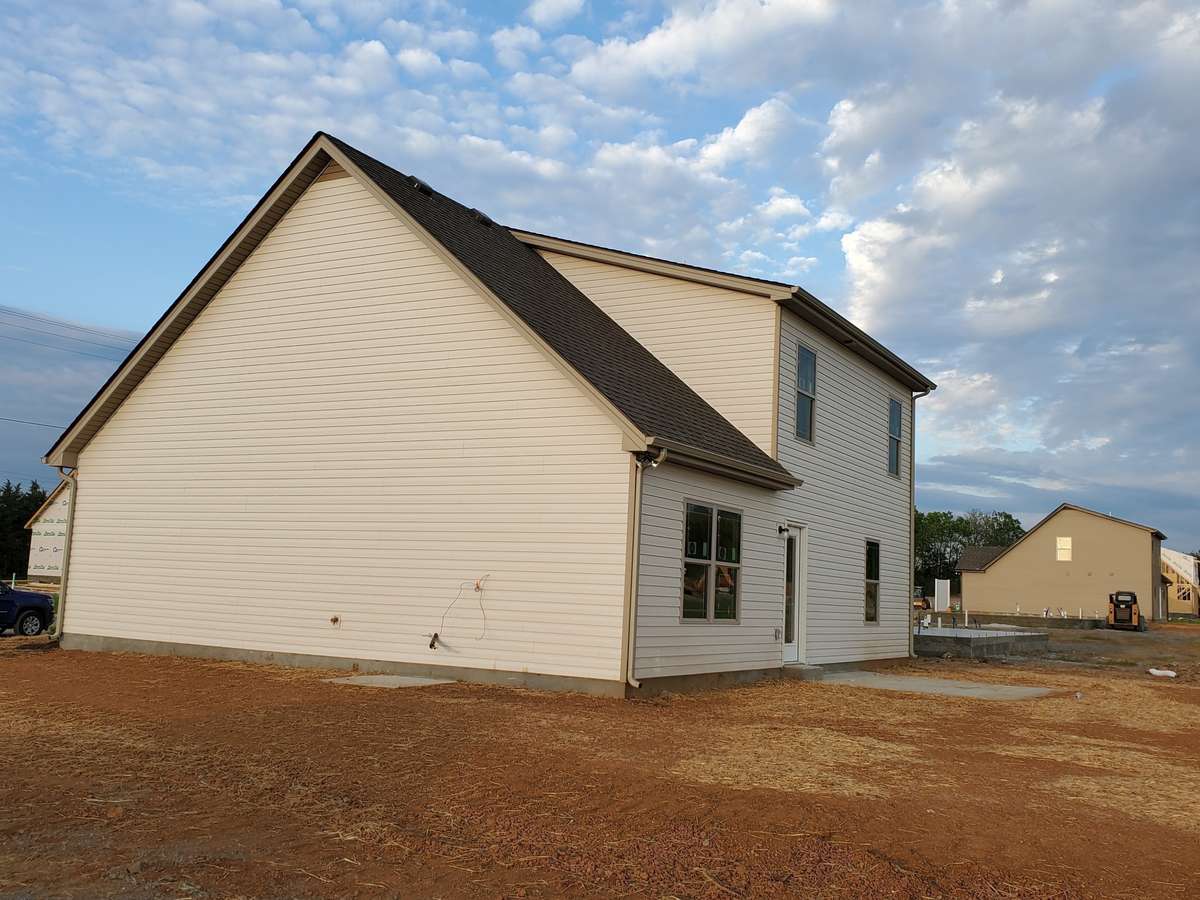 Picture of Previous House that will be similar to Lot 146 Valley Farms.