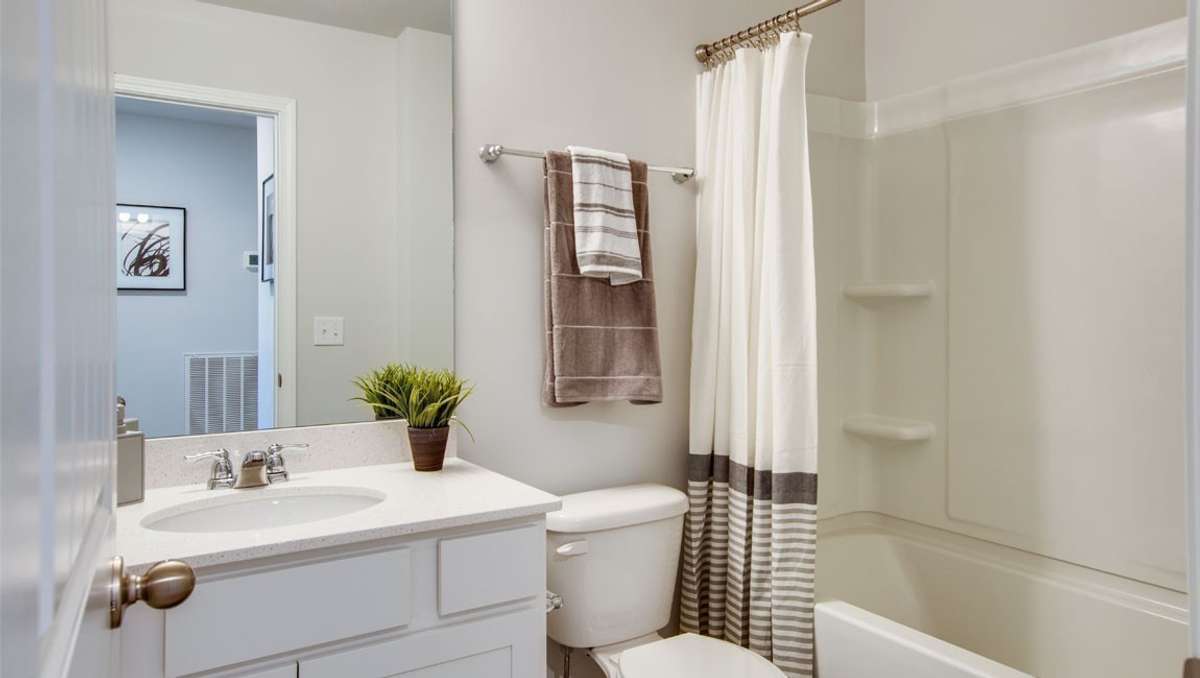 PHOTOS ARE SAMPLES OF HOME IN ANOTHER COMMUNITY