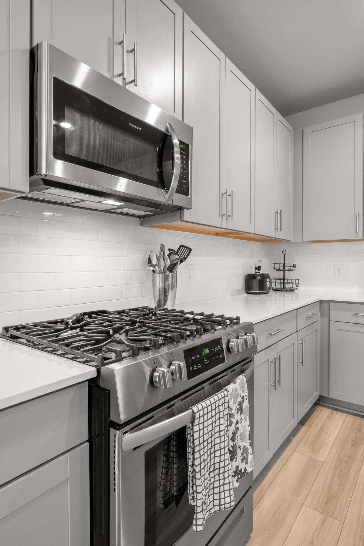 The gas oven is ready for your cooking pleasure.