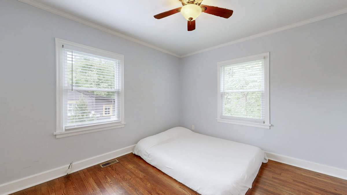 Bedroom #1