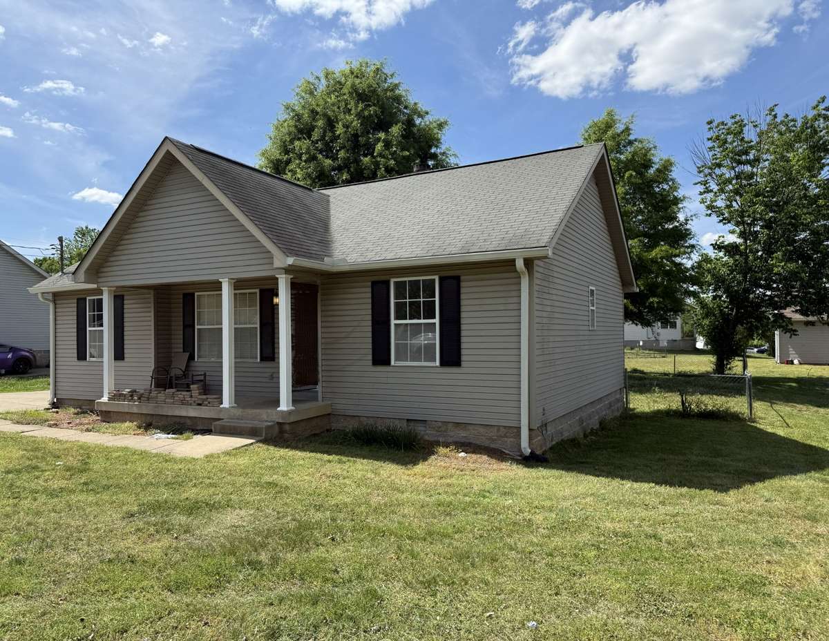 Nice, flat yard.