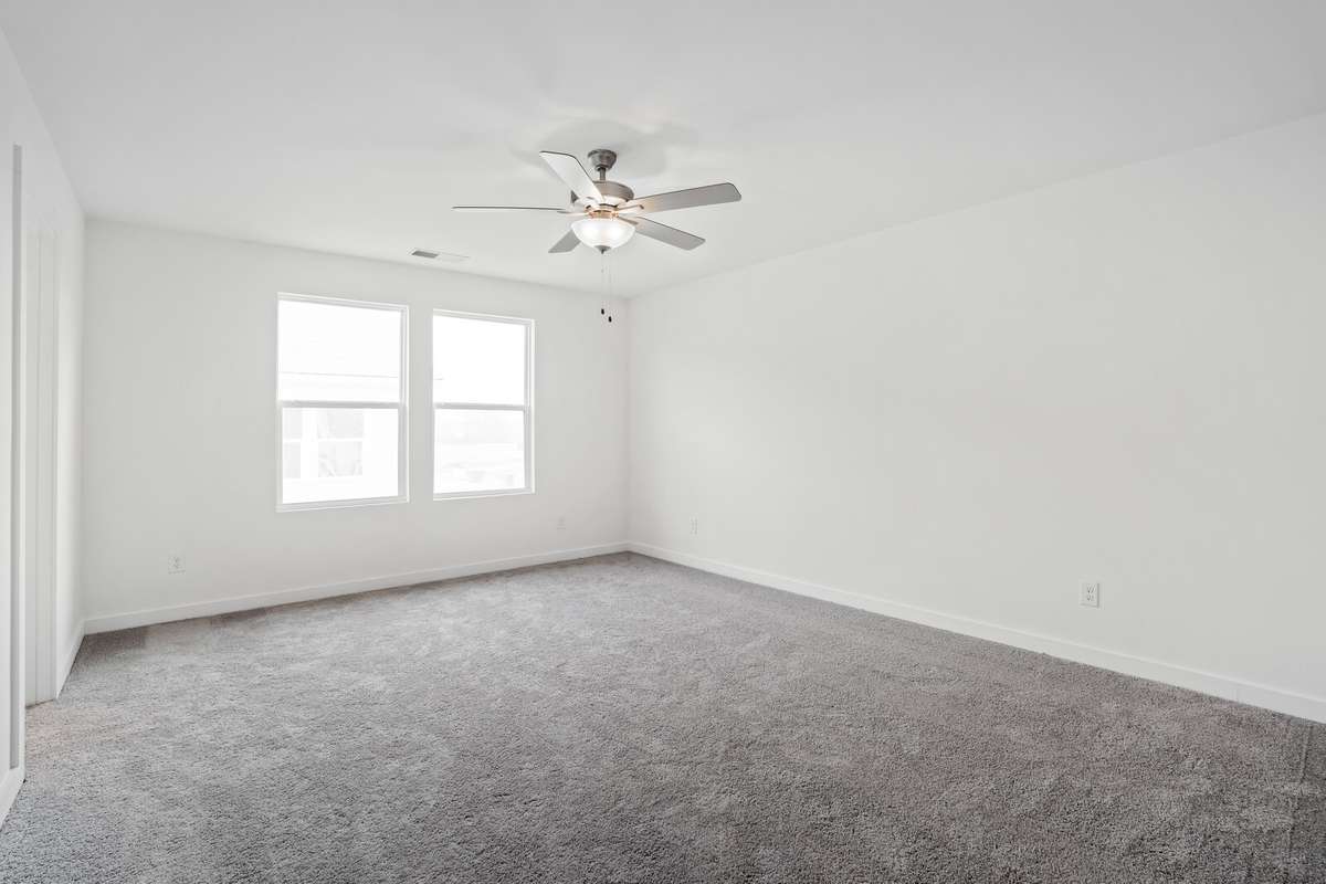 Picture of model home and not of actual home being built.  Colors and selections may vary