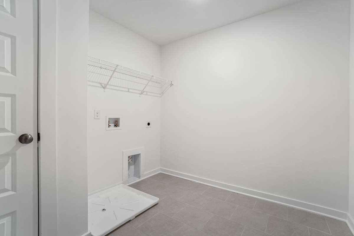 Picture of model home and not of actual home being built.  Colors and selections may vary