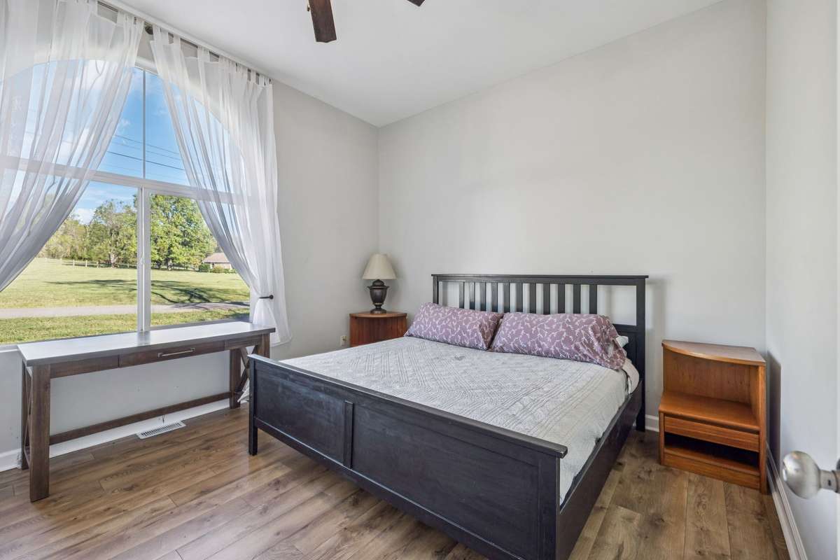 Guest Bedroom #2