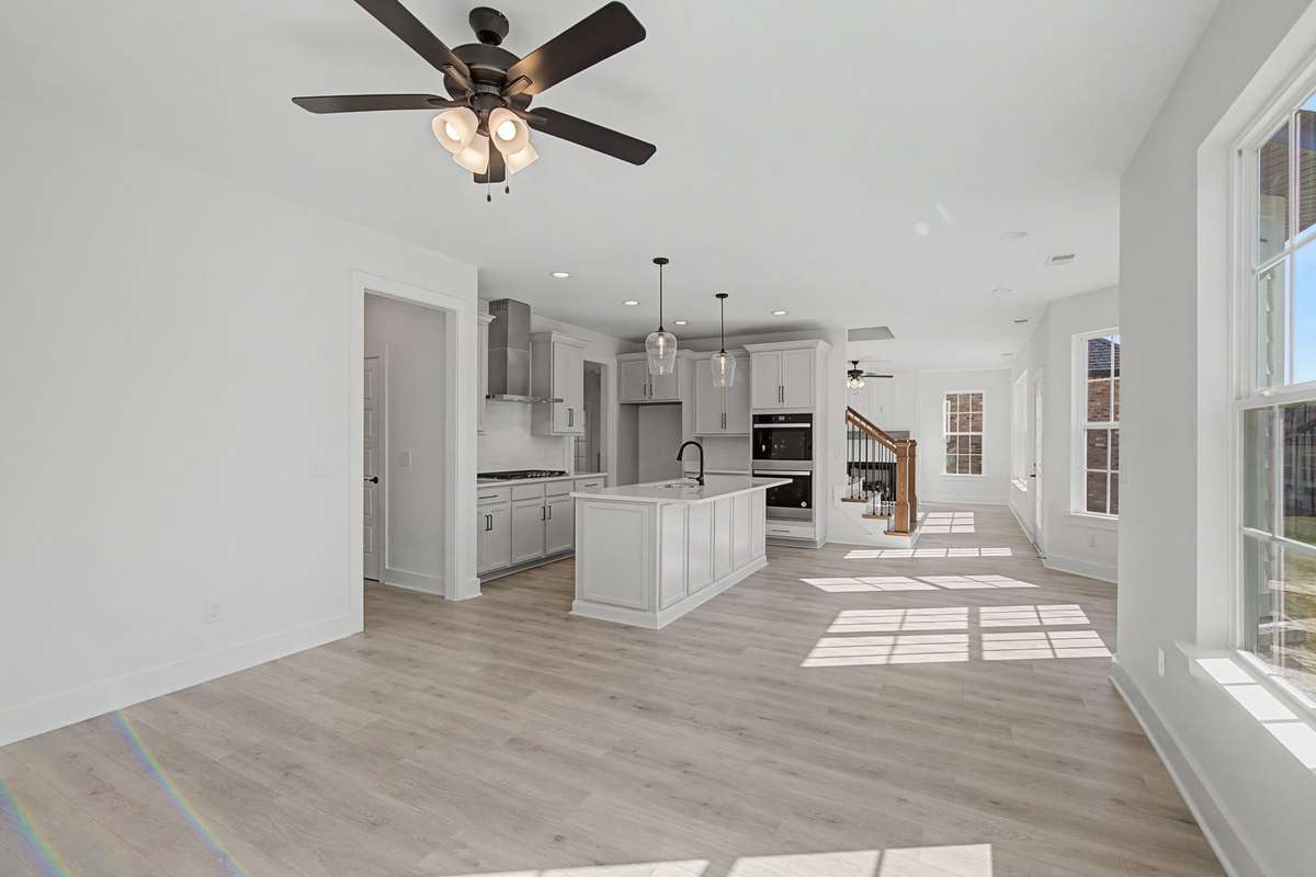Photos of same floor plan but of another finished home in Oak Meadows by Surrey Homes. Photos are for illustration purposes only. Colors and materials may vary.