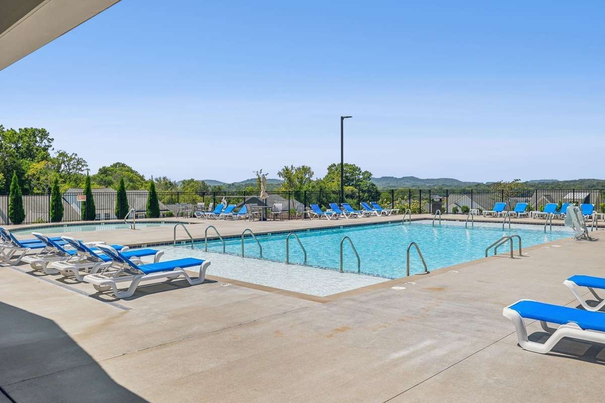 Community pool