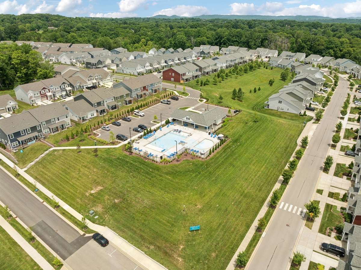 Community pool