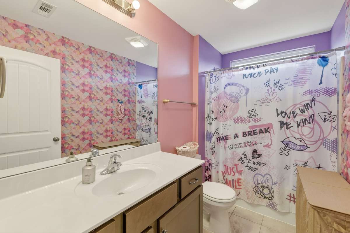 Hall Full Bathroom located on 2nd level