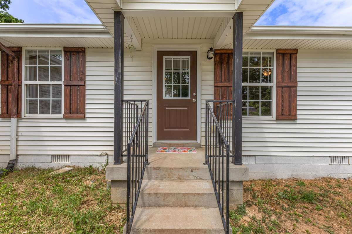Let's check out the addition/in-law suite!