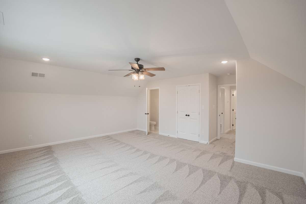 EXAMPLE >>>Bonus Room has a Half Bath and a Closet!!