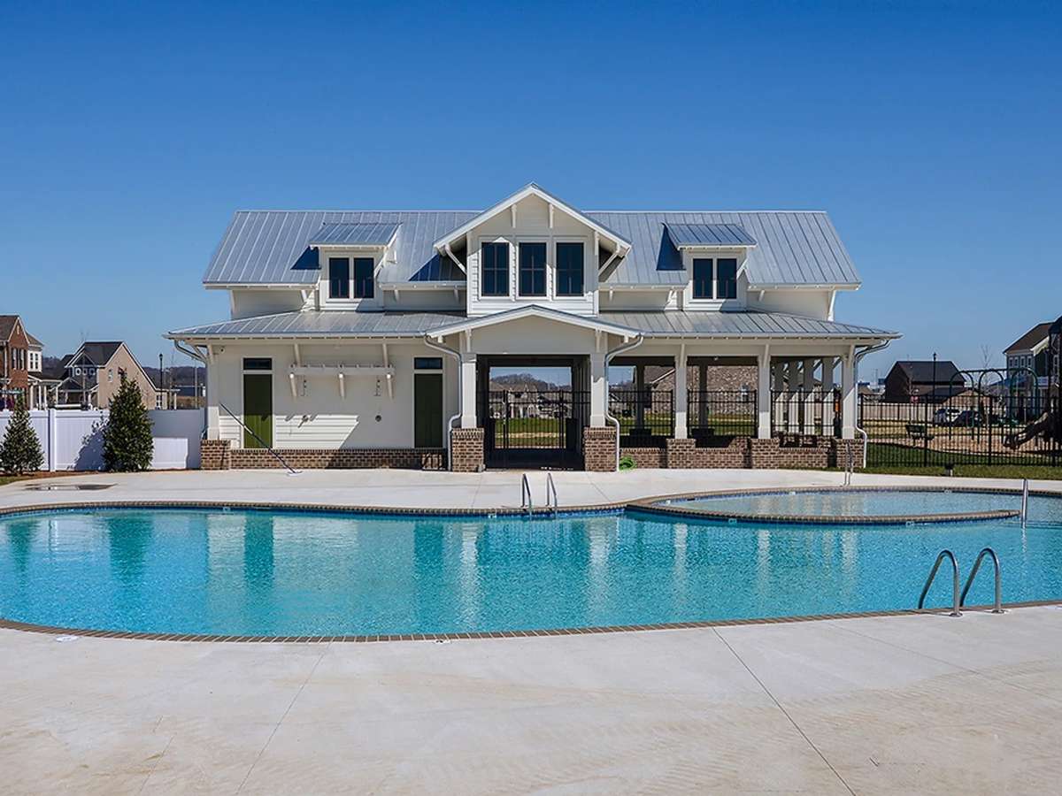 Community pool